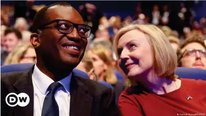  ?? ?? Kwasi Kwarteng y Liz Truss durante el congreso conservado­r en Birmingham.