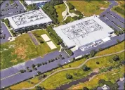  ?? GOOGLE MAPS ?? Facebook, marking a major expansion of its Bay Area operations, has leased two large buildings in Fremont where it could move nearly 950of its workers.