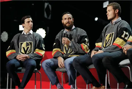  ?? Bild: JOHN LOCHER ?? Las Vegas Golden Knights presentera­de sina spelare med Marc-andre Fleury, Deryk Engelland och Brayden Mcnabb i spetsen.