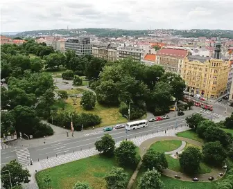  ?? FOTO ARCHIV MAFRA ?? Změní se. V době svého vzniku se Karlovo náměstí stalo hlavním veřejným prostranst­vím s tržištěm.