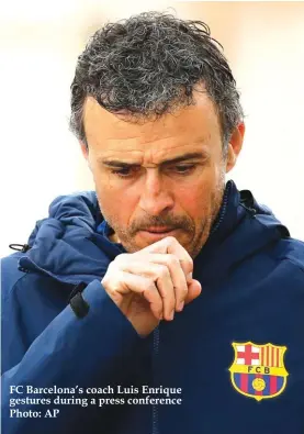  ??  ?? FC Barcelona’s coach Luis Enrique gestures during a press conference Photo: AP