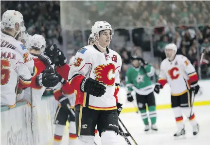  ?? RONALD MARTINEZ/GETTY IMAGES FILES ?? Despite a slow start, Sean Monahan is leading the Calgary Flames in goals with 10 in his first 34 games.