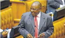  ?? FOTO: DPA ?? Cyril Ramaphosa, neuer Präsident von Südafrika, erhielt für seine Ansprache stehende Ovationen im Parlament.