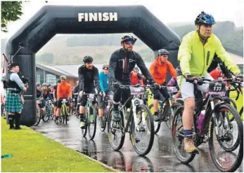  ??  ?? Riders at the start of a Grinduro race on Arran.