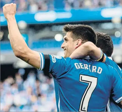  ?? QUIQUE GARCÍA / EFE ?? Gerard Moreno celebra el gol que abrió el marcador, ayer en Cornellà