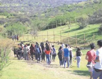  ?? FACEBOOK ?? En Fonda Familiar Vegana Tia Clafira en Limache harán un tour a pie