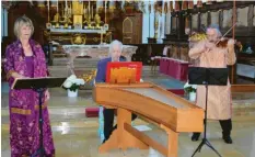  ?? Foto: Manfred Miller ?? Die drei Musiker beim Barockkonz­ert in der St. Martin Kirche in Gabelbach: (von links) Gerlinde Sämann, Rien Voskuilen und Andreas Pilger.