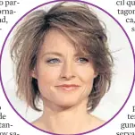  ??  ?? Dos casos. María Bello declaró su homosexual­idad en diciembre. Abajo, Jodie Foster