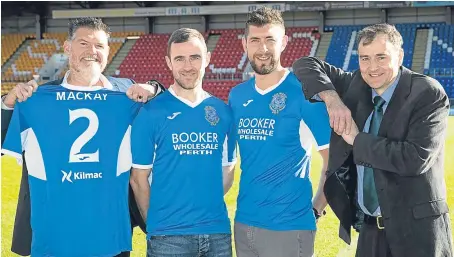  ?? Picture: Perthshire Picture Agency. ?? Ready for the big game are, from left, Athole McDonald from sponsors Kilmac, Dave Mackay, Scott Findlay, testimonia­l committee chairman, and Colin McFarlane of sponsors Bookers.