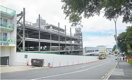  ?? Photo / George Novak ?? The unfinished Harington Street parking building, Tauranga.