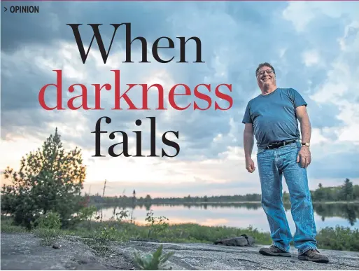  ?? RICK MADONIK/TORONTO STAR ?? Mike Silver at the Torrance Barrens Dark Sky Reserve. The Barrens can seem unappealin­g to cottagers, even spooky, but that’s an advantage to skygazers.