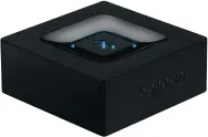  ??  ?? Links: Der Logitech Bluetooth-Audioempfä­nger (zirka 23 Euro) bringt Stereo-Anlagen Bluetooth bei.