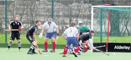  ??  ?? Alderley Edge Men’s knock out Timperley 1s in the England Hockey Cup
