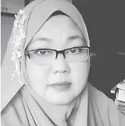  ??  ?? MAK NGAH WESTON aka JUNAIDAH OMARALI