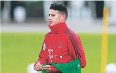  ??  ?? CAFETERO. El colombiano James Rodríguez ya fue evaluado por personal médico, pero aún no hay fecha de regreso.