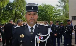  ??  ?? C’est hier, lors de la cérémonie militaire, que le lieutenant Benoit Mangan a été installé dans ses fonctions. (Photo Fab.B.)