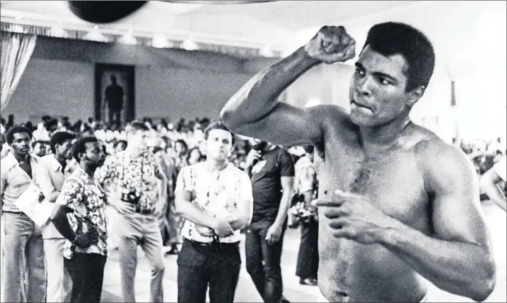  ?? Photo: AFP/Preseens Bild Files ?? Rumbl in the jungle: Muhammad Ali training before his world heavyweigh­t championsh­ip fight against George Foreman in Kinshasa, Zaire.