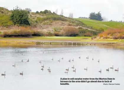  ?? Photo / Bevan Conley ?? A plan to sell surplus water from the Marton Dam to farmers in the area didn’t go ahead due to lack of benefits.