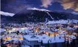  ?? ?? Davos, la station de ski suisse qui accueille depuis 50 ans la réunion annuelle du Forum économique mondial.