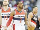  ??  ?? John Wall y los Wizards se enfrentan a los Celtics de Boston.