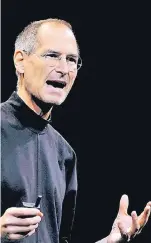  ??  ?? Freie Reden sind harte Arbeit: Steve Jobs, der frühere Apple-Chef, probte stundenlan­g. Vom Pulli bis zur Pointe überließ er nichts dem Zufall