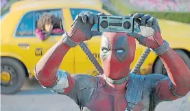  ??  ?? Superhéroe. En U.S.A., “Deadpool 2” sumó 125 millones de dólares.