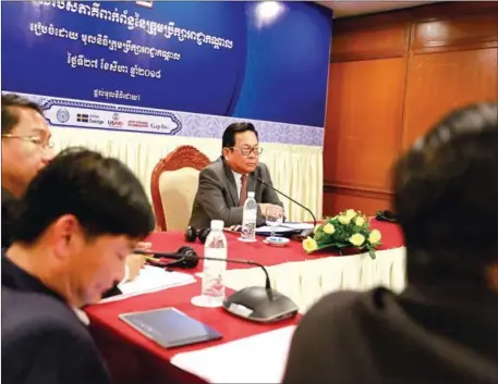  ?? HENG CHIVOAN ?? Labour Minister Ith Somhenh presides over a meeting of the Arbitratio­n Council in Phnom Penh on Monday.