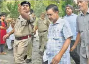  ?? SONU MEHTA/HT ?? CM Arvind Kejriwal leaves Nigambodh Ghat, Kashmere Gate, after attending the cremation of a relative on Monday.