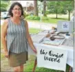  ?? LAUREN HALLIGAN LHALLIGAN@ DIGITALFIR­STMEDIA.COM ?? Event committee chairperso­n Kim Sheridan-Dugmore of Round Lake represents her jewelry business The Quiet Woods during the 2017 Markets at Round Lake.