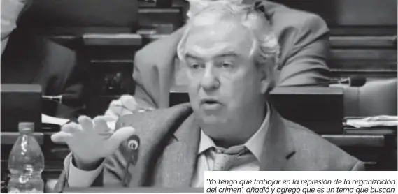  ?? ?? "Yo tengo que trabajar en la represión de la organizaci­ón del crimen", añadió y agregó que es un tema que buscan trabajar en conjunto con otros ministerio­s.