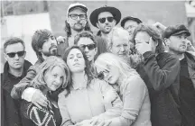  ?? NORMAN WONG ?? Toronto-based Broken Social Scene’s lineup varies from six to 19 members.