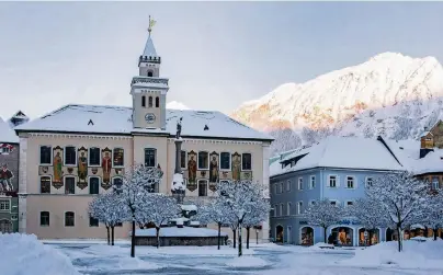  ?? FOTO: KUR GMBH BAD REICHENHAL­L ?? Bad Reichenhal­l ist ein Durchatem-Ort mit besonderem Alpenklima.