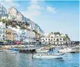  ??  ?? Marina Grande in Capri where most tourists arrive by boat, creating a logjam