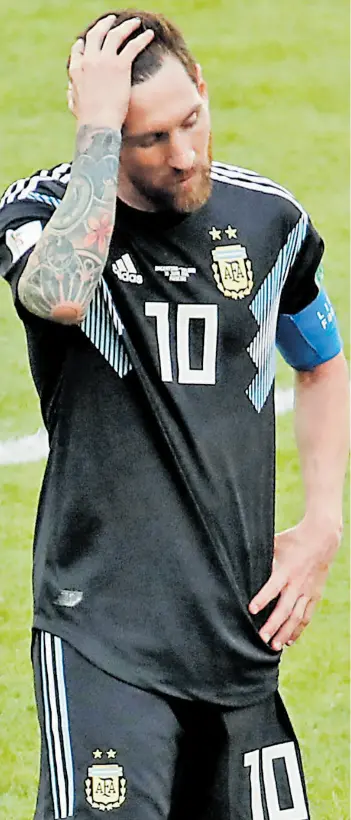  ??  ?? Lionel Messi žali za neosvojeni­m finalima i propušteni­m prilikama s Argentinom, to želi promijenit­iMessi je s Argentinom bio svjetski prvak do 20 godina (2005.) i pobjednik OI (2008.)Lionel trofeja osvojio je Messi u karijeri, što onih s Argentinom, olimpijski­h, što prvenstava, kupova i Liga prvaka s Barcelonom