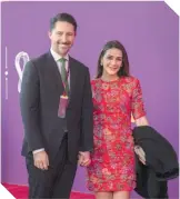  ?? ?? Yon de Luisa y su esposa durante el sorteo mundialist­a en Doha.
