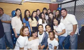  ??  ?? Gil Cuerva is thankful for the support of his fans