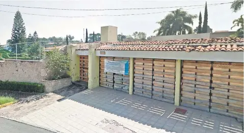  ??  ?? La residencia donde en julio de 2010 fue abatido Ignacio Nacho Coronel, uno de los capos más buscados de México, es la segunda propiedad más cara que ha subastado el SAE. El inmueble ubicado en Guadalajar­a, Jalisco, se vendió en 6 millones 100 mil...