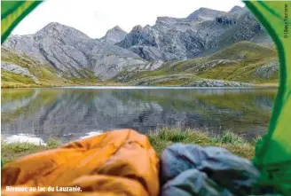  ?? ?? Bivouac au lac du Lauzanie.