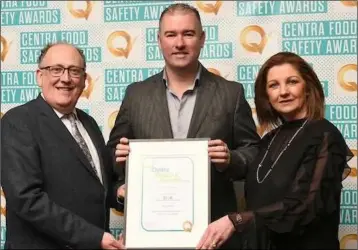  ??  ?? James O’Neill, O’Neill’s Centra, Bay Estate, Dundalk, Co Louth who received their Centra Food Safety Award from Martin Kelleher, Centra Managing Director &amp; Soraid McEntee Operations &amp; Quality Manager EIQA at the recent Centra Conference which was held in Killarney, Co Kerry.