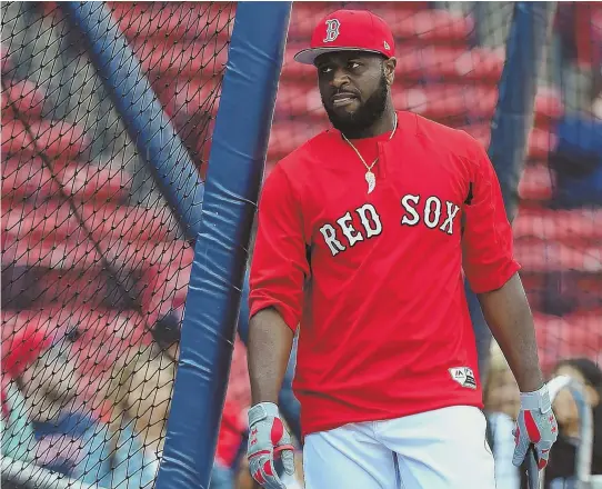  ?? STAFF PHOTO BY CHRISTOPHE­R EVANS ?? DIFFERENT LOOK: Brandon Phillips was in the lineup hitting seventh and playing third base for last night’s series finale between the Red Sox and Houston Astros at Fenway Park.