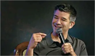  ?? Money Sharma - 16.dez.16/AFP ?? Travis Kalanick, da Uber, que foi cobrado pessoalmen­te por Tim Cook, da Apple