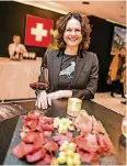  ??  ?? Daniela Haller aus St. Gallen ist Fan der Apéro-Tradition.