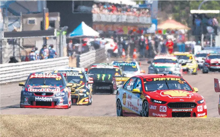  ??  ?? Scott McLaughlin (right) won yesterday’s Supercars race from pole position at Hidden Valley.