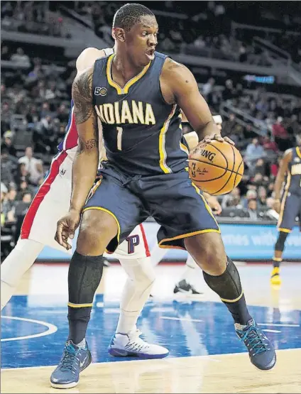  ?? FOTO: GETTY ?? Kevin Seraphin, en un partido de esta última temporada con los Pacers. El equipo de Indiana le cortó el lunes