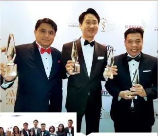  ??  ?? From left to right: Mr. Gary Loke, General Manager Fraser Residence Menteng; Mr. Michael Lee, General Manager Fraser Residence Sudirman;Mr. Charlie Feng, General Manager Fraser Place Setiabudi at the 2018 Indonesia Travel &amp; Tourism Award gala ceremony held in Jakarta.