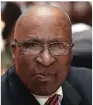  ??  ?? Andrew Mlangeni