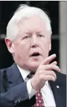  ??  ?? Interim Liberal leader Bob Rae