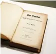  ?? Foto: G. Wendt, dpa ?? Erstausgab­e des „Kapitals“im Museum der Arbeit Hamburg.