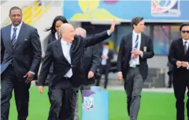  ?? ARCHIVO ?? Jeffrey Webb (izq.) oirá su fallo el 18 de noviembre. Estuvo en Costa Rica en el 2014 con el exjerarca de FIFA Joseph Blatter y Li (der.).