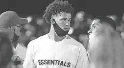  ?? ROB SCHUMACHER/THE REPUBLIC ?? Cardinals cornerback Byron Murphy Jr. watched his former high school team, the Saguaro Sabercats, play the Hamilton Huskies during a nationally televised football game at Saguaro High School on Oct. 23.